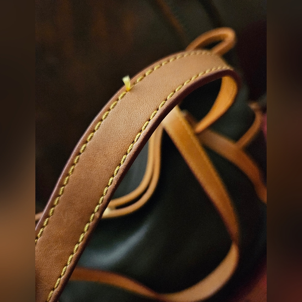 DOONEY BOURKE Florentine Kristen Black Leather Shoulder Tote Bag - Picture 3 of 16